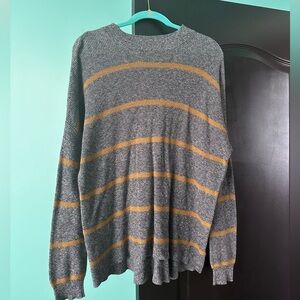 AMERICAN EAGLE • Women’s Grey/Mustard Yellow Stripe Jegging Fit Sweater Size M